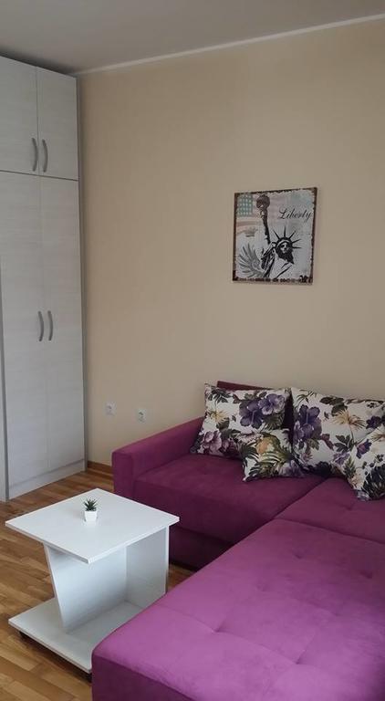 Apartments Secer Sokak Surcin ภายนอก รูปภาพ