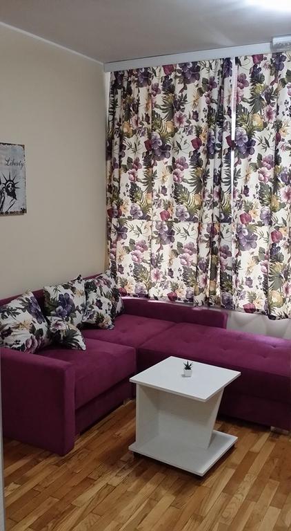 Apartments Secer Sokak Surcin ภายนอก รูปภาพ